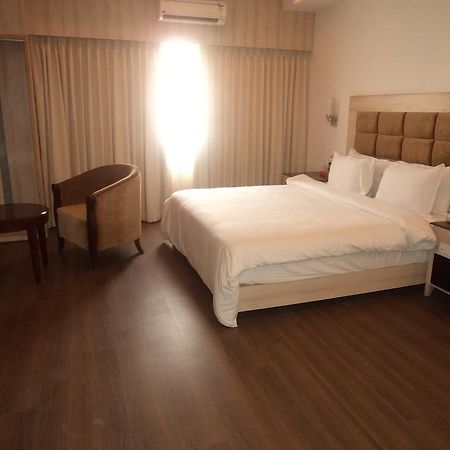 Rr Inn Palayankottai Εξωτερικό φωτογραφία