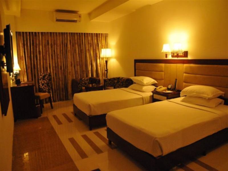Rr Inn Palayankottai Εξωτερικό φωτογραφία